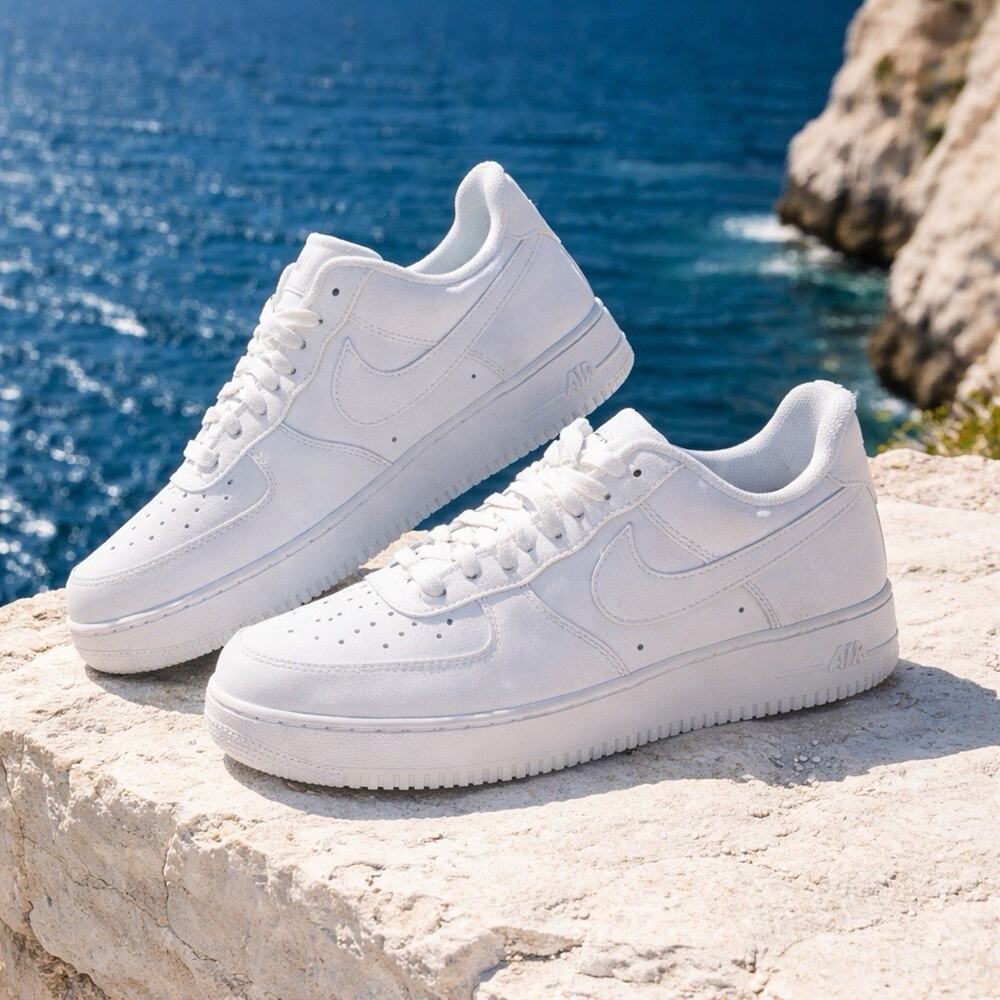 Size 12 Nike Air Force 1 Low Triple White ‘07